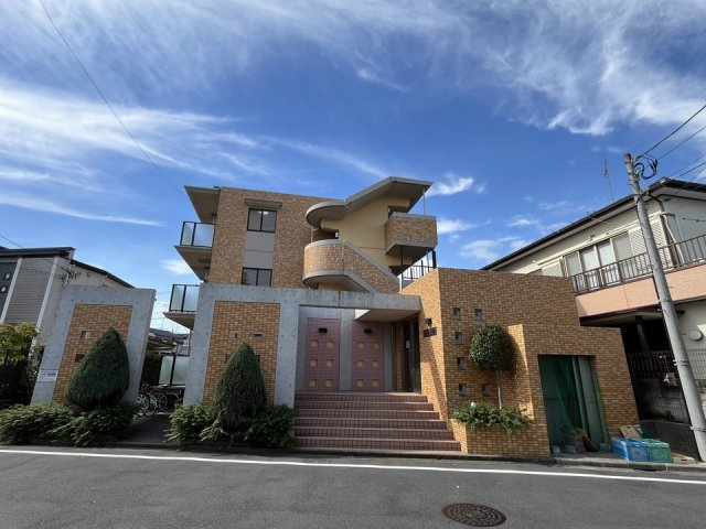 足立区椿２丁目の賃貸マンションの外観