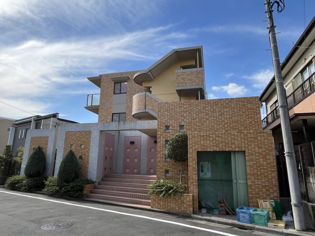 足立区椿２丁目の賃貸マンションの外観