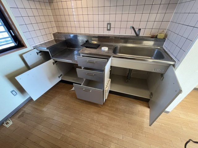足立区椿２丁目の賃貸マンションのキッチン