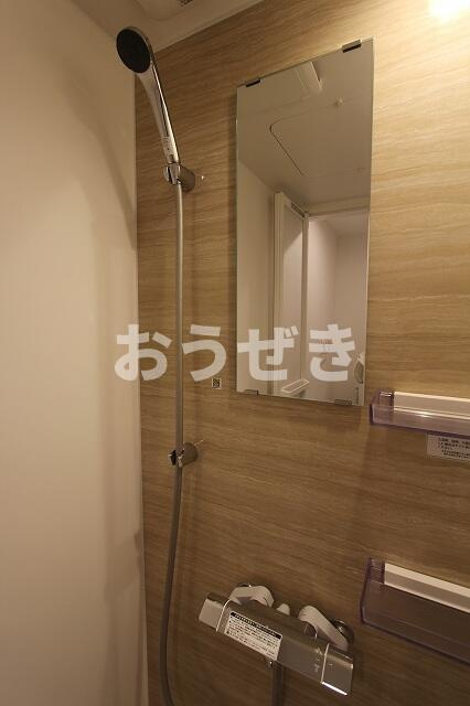 Ｍｅｄｉａ　Ｒｅｓｉｄｅｎｔｉａｌ　北千住の玄関|※同タイプ参考写真