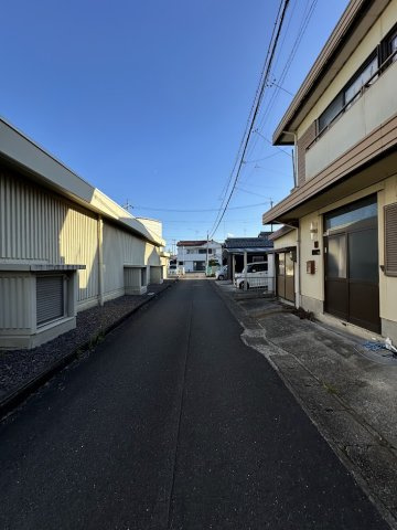 土地　鷺山の前面道路含む現地写真