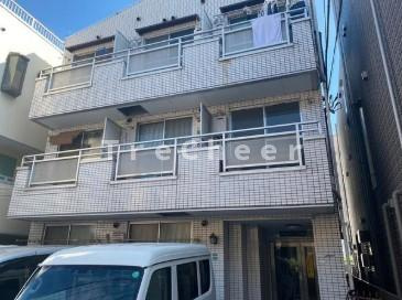 ベルメゾン片岡の外観