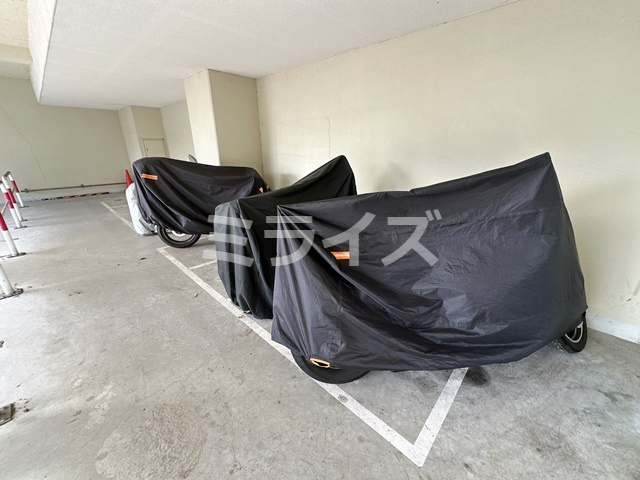 【駐車場】 | ビスタ江坂南