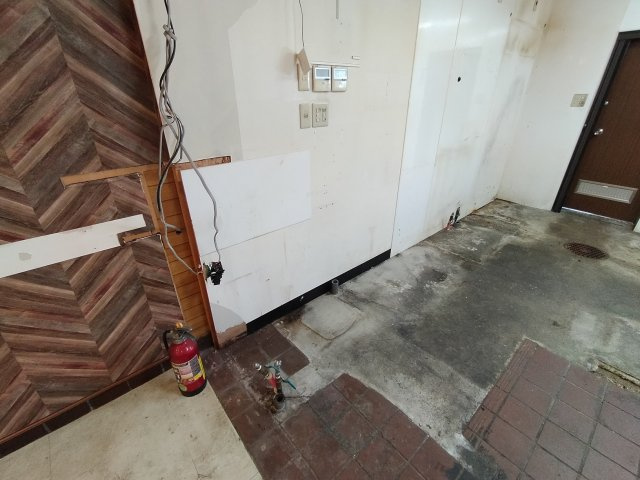 豊中市岡町の店舗事務所