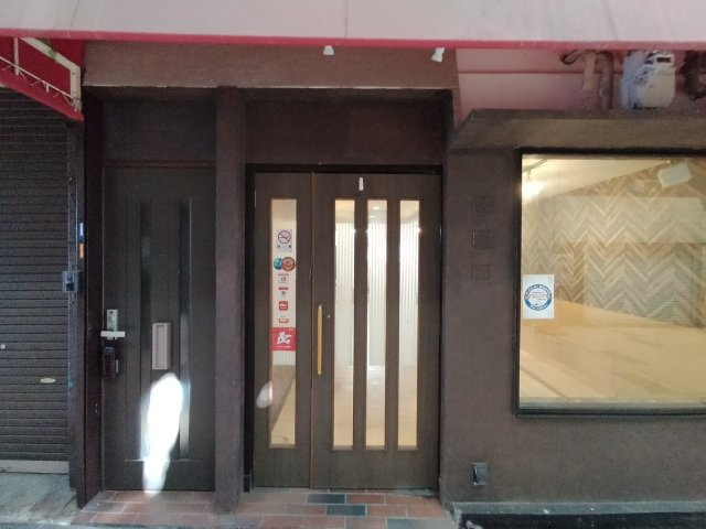 豊中市岡町の店舗事務所