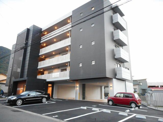 フォワイエ徳光の外観