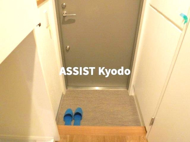 Anfini kyodo(アンフィニキョウドウ)の玄関