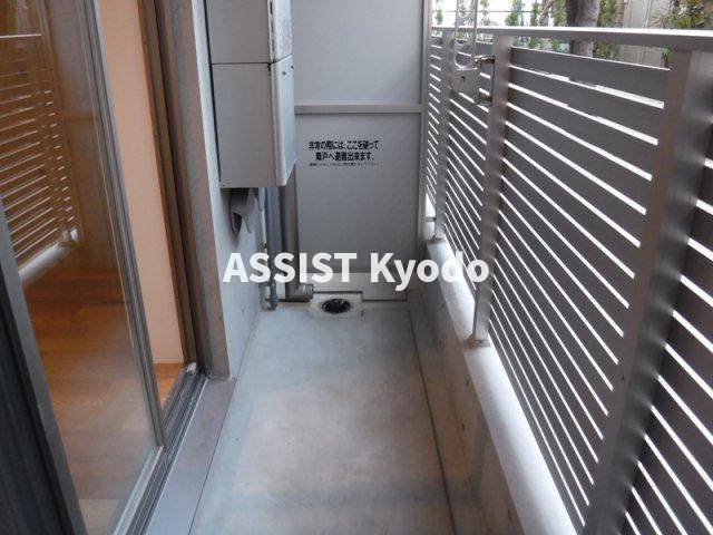 Anfini kyodo(アンフィニキョウドウ)のバルコニー