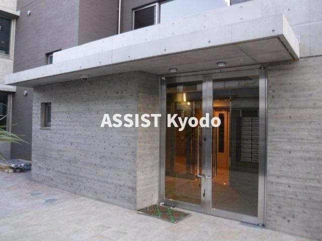 Anfini kyodo(アンフィニキョウドウ)のエントランス