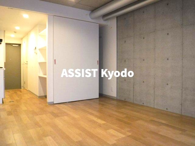 Anfini kyodo(アンフィニキョウドウ)の居間・リビング