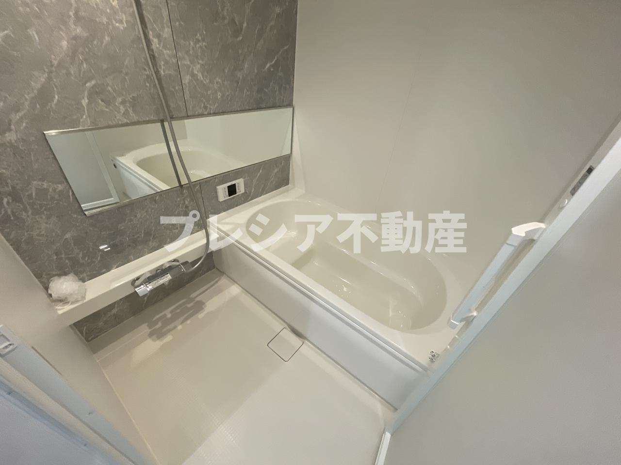 D-ROOM甲子園口の浴室