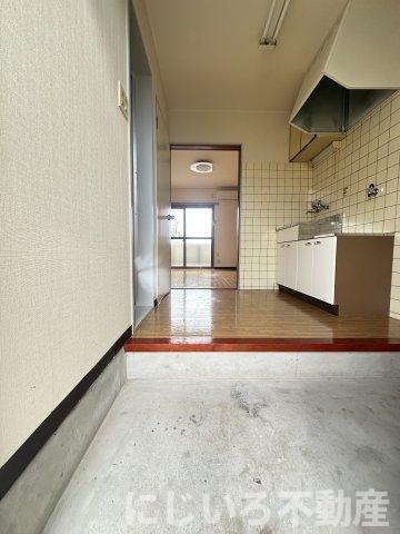 ハイツマーチⅡの玄関
