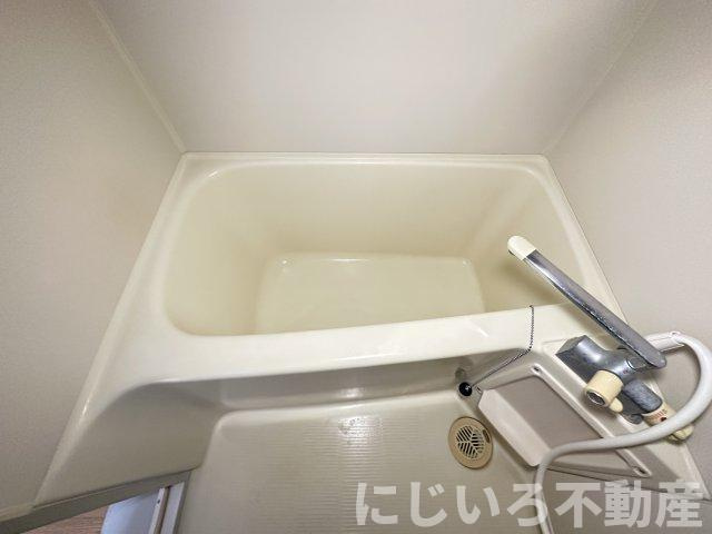 ハイツマーチⅡの浴室
