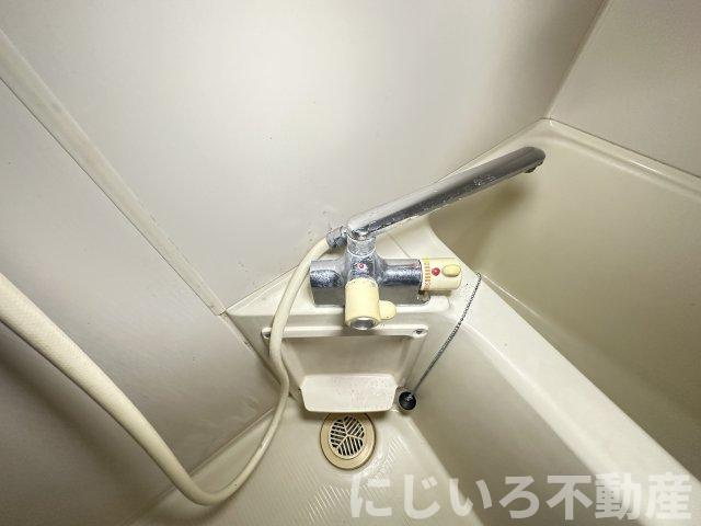 ハイツマーチⅡの浴室