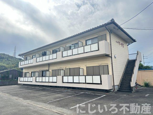 ハイツマーチⅡの外観