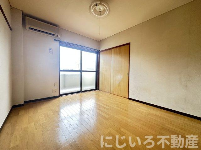 ハイツマーチⅡの居間・リビング