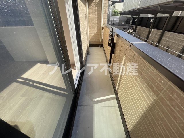 D-ROOM甲子園口のバルコニー