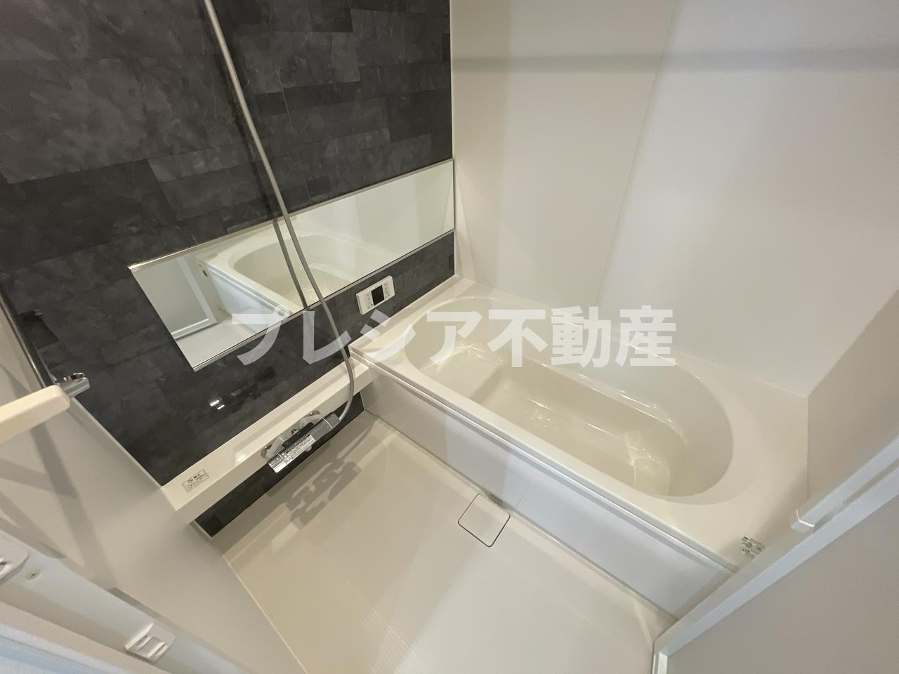 D-ROOM甲子園口の浴室