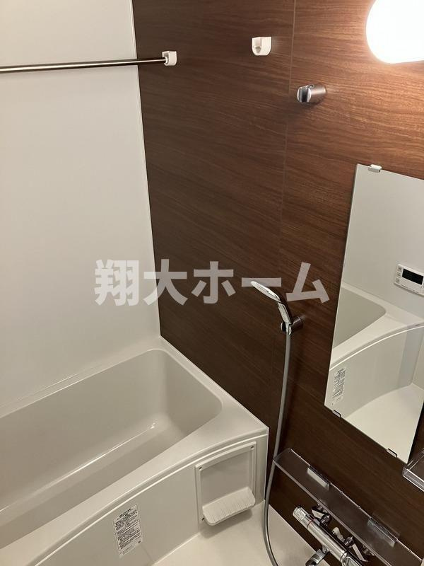 ＲＥＬＵＸＩＡ綾瀬の浴室