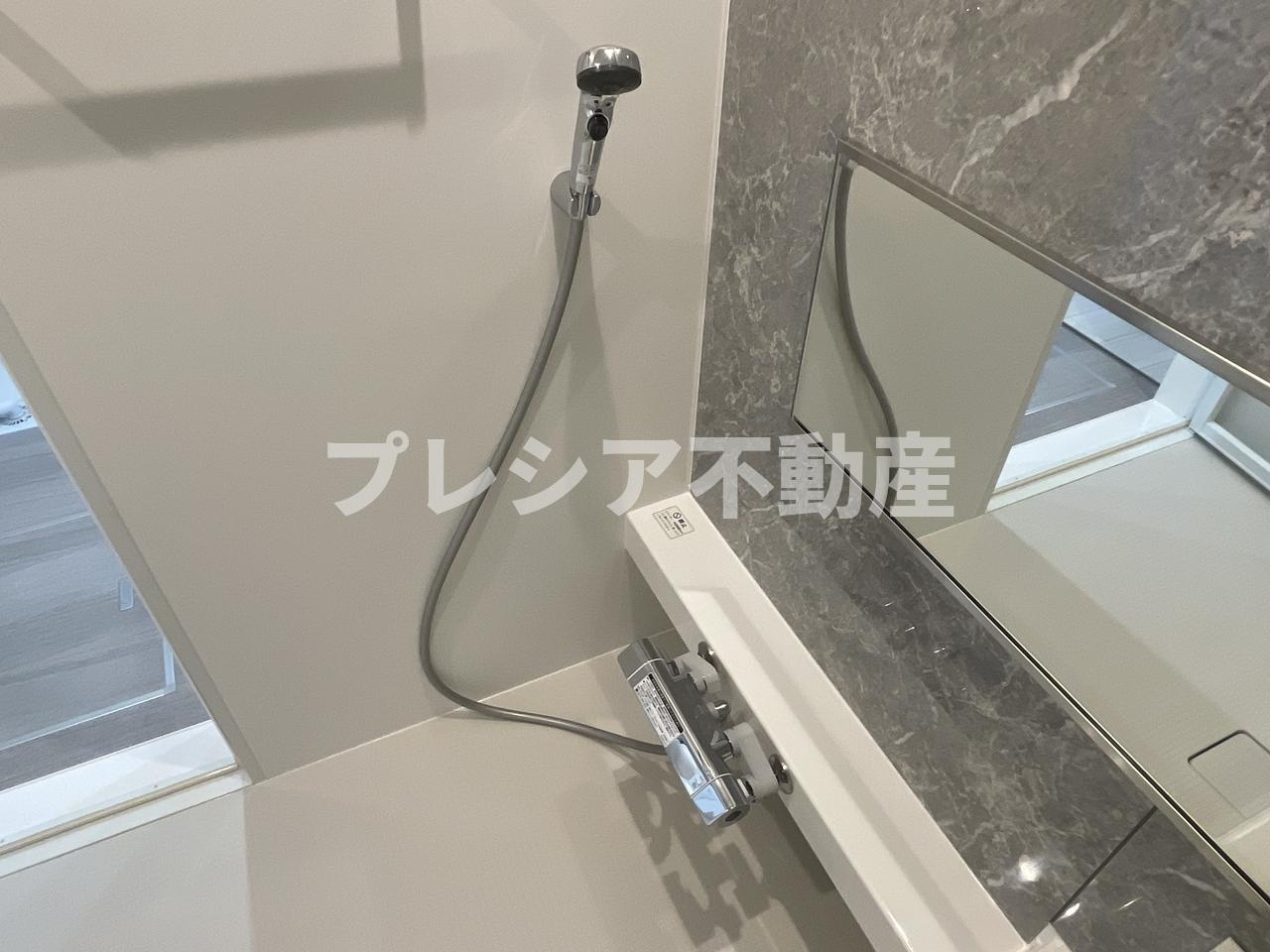D-ROOM甲子園口の浴室