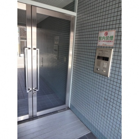 ユニエトワール岡山富田町のエントランス