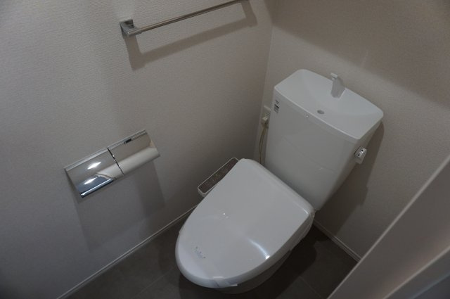 D-ROOM御厨中のトイレ