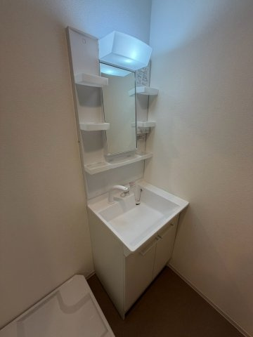ジーメゾン名古屋名港の洗面所