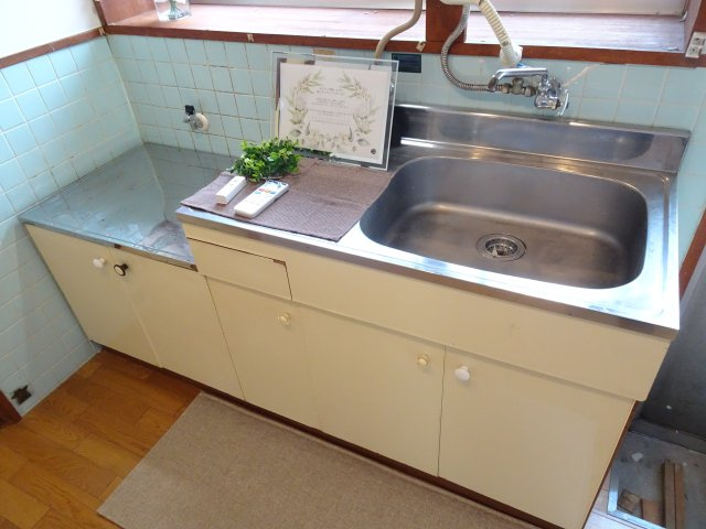 大野町戸建のキッチン