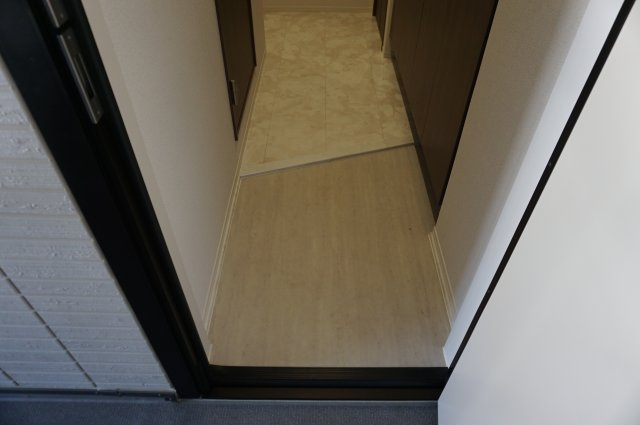 D-ROOM御厨中の玄関