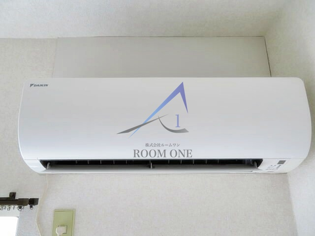 サンシティ新井の設備|エアコン付きです。