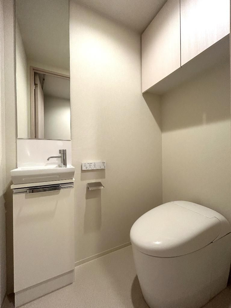 イノバス八雲のトイレ|ゆったりとした空間のトイレです