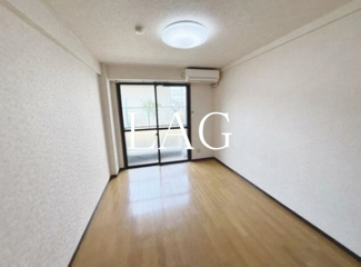 【居間・リビング】 | エトワールチヒロ | 洋室のお部屋です。
