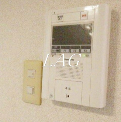 【セキュリティ】 | マイステージ田園調布 | モニター付きインターホンです。