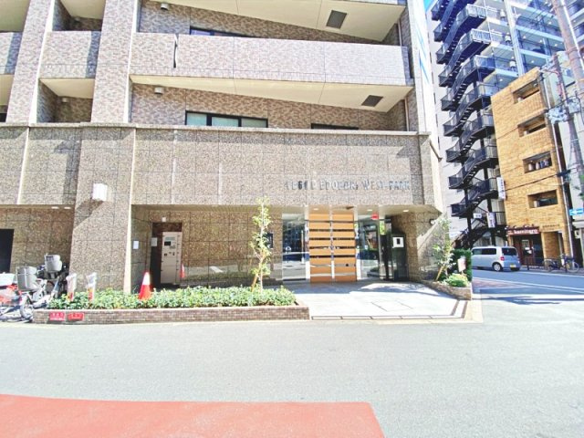 リーガル江戸堀ウエストパークの周辺