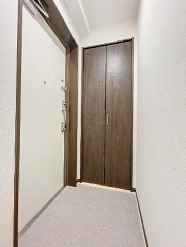 casa estate（カーサ　エスターテ）の玄関