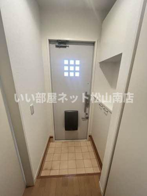【玄関】 | フォルテコート久万ノ台 Ａ棟
