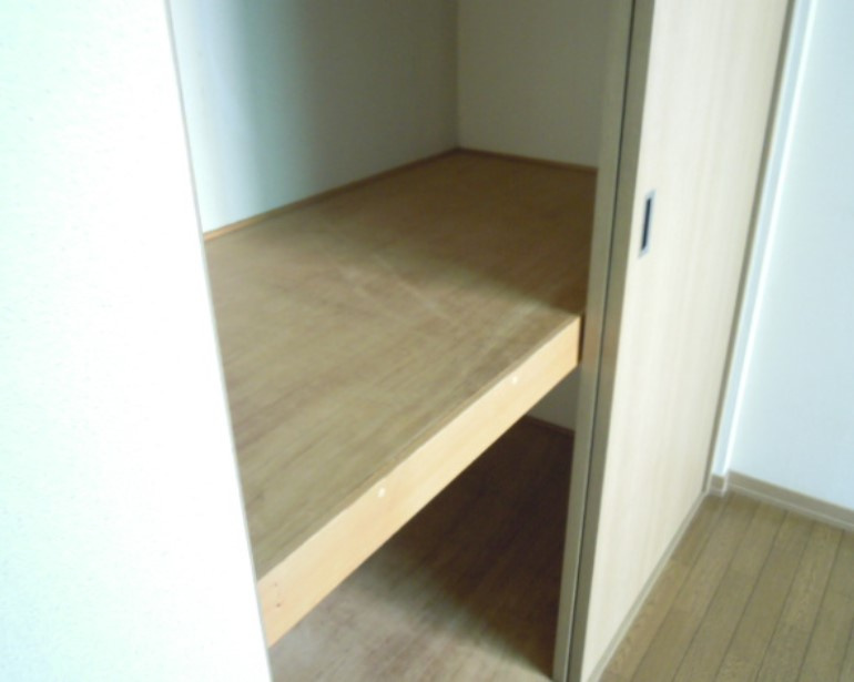 ビュー西青木 の収納