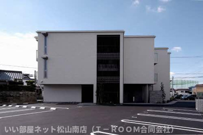 【駐車場】 | ベレオ枝松