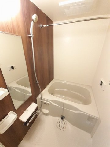 レジデンス柳町の浴室|きれいなお風呂です