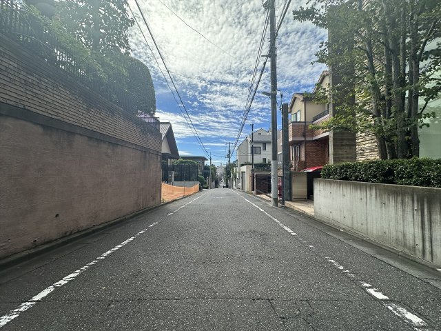 【前面道路含む現地写真】 | 目黒区緑が丘2丁目