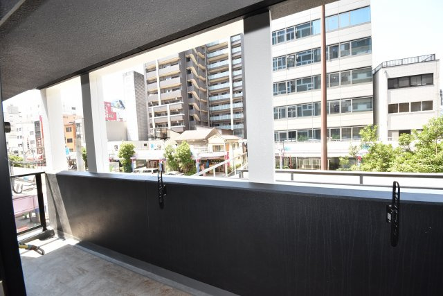BRAVE松屋町