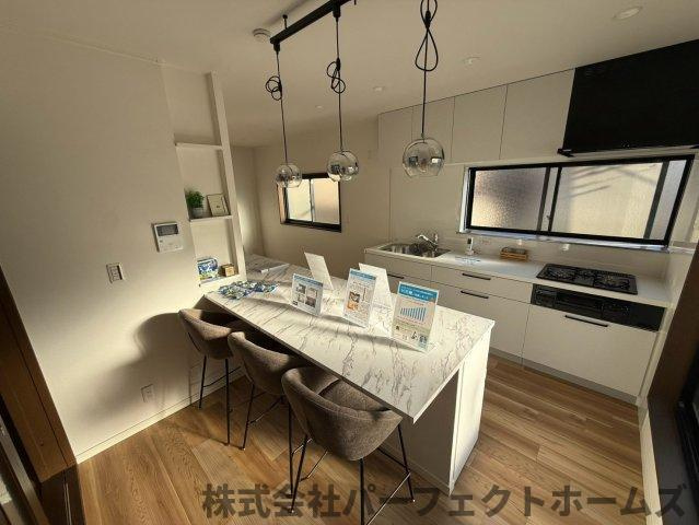 【居間・リビング】の画像