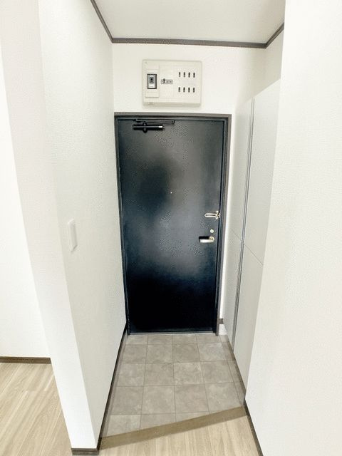 ドミール瑞来の玄関