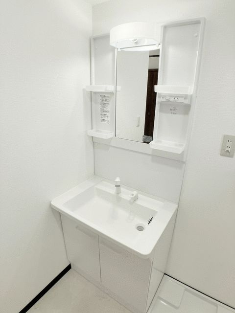 ドミール瑞来の独立洗面台