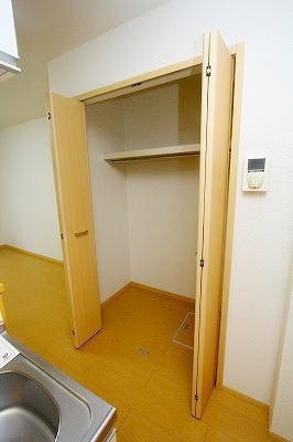 ブルー・マウンテンの収納|小物を収納するのに便利です