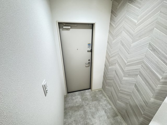 クリエオーレ新堂Ⅱの玄関