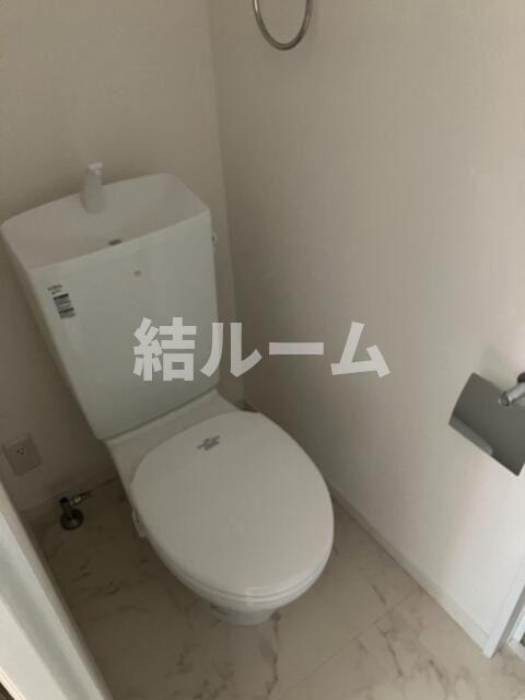板橋区板橋４丁目のアパートのトイレ