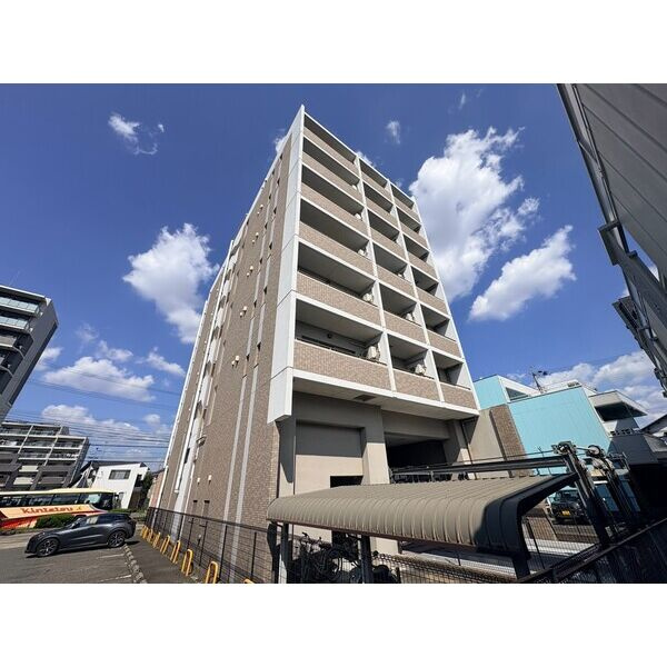 名古屋市瑞穂区彌富通２丁目の賃貸マンションの外観