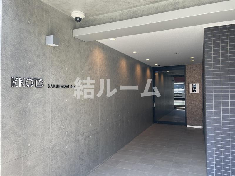 練馬区桜台４丁目の賃貸マンションのエントランス