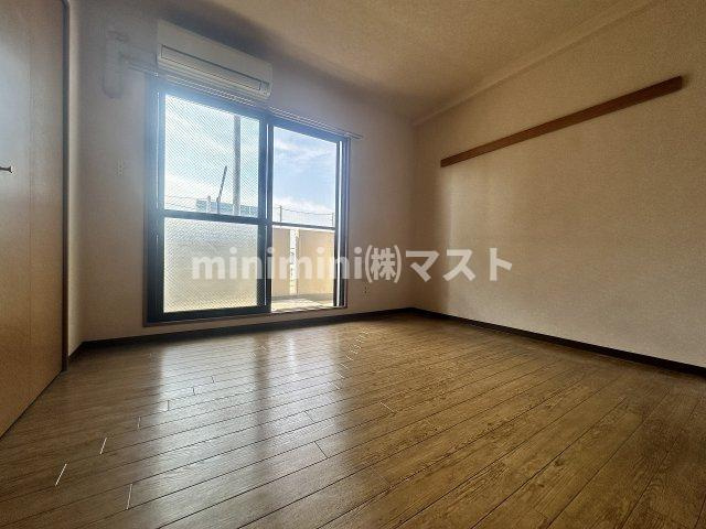 大阪市港区波除２丁目の賃貸マンションの内装